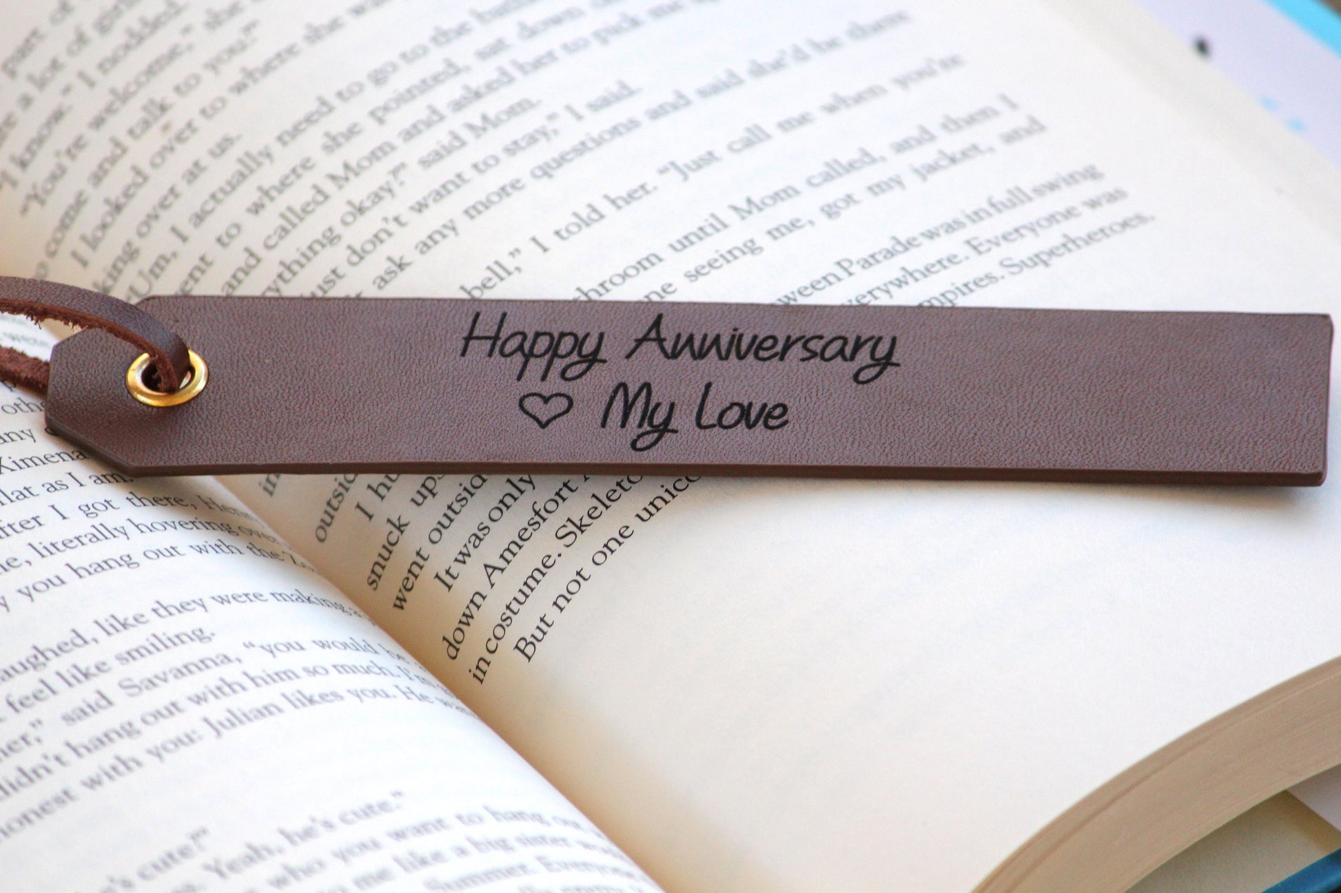 Personalized Leather Bookmark,Book Lover, Christmas Gift for Readers, 3 Year Leather Anniversary,Favorite Quote,Bible Scripture