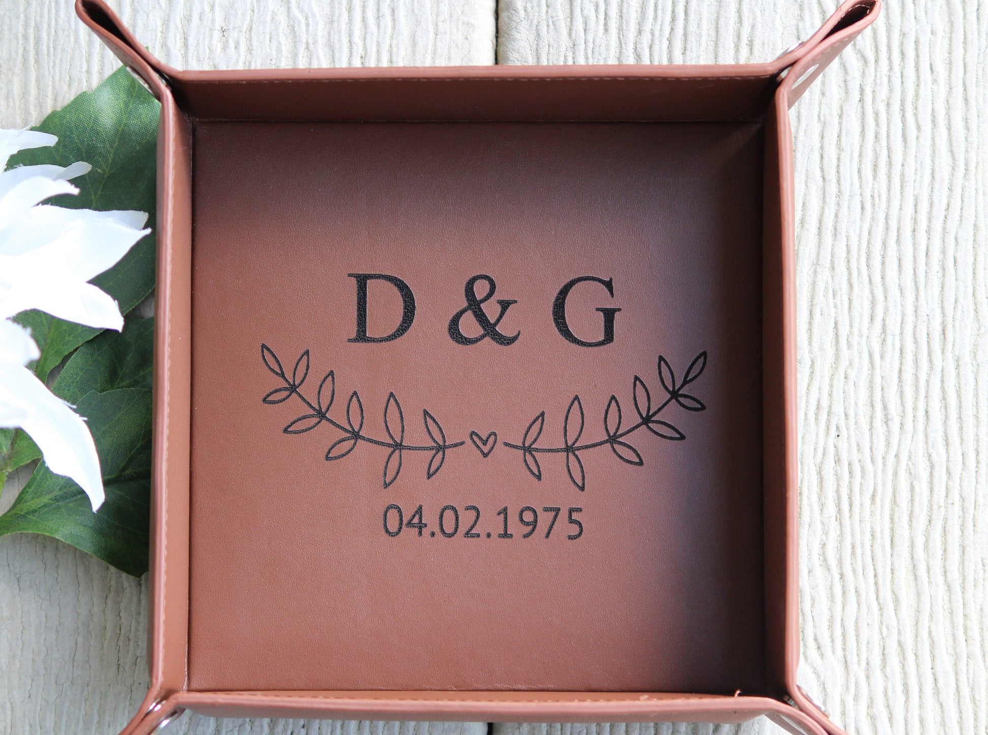 Personalized Leather Valet Tray, Coin Tray, Office Gift, 3rd Anniversary Gift, Leather Anniversary, Fathers Day, Valentines Day Gift